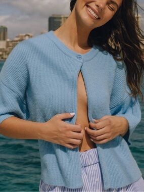 Daily Drills Single button sweater